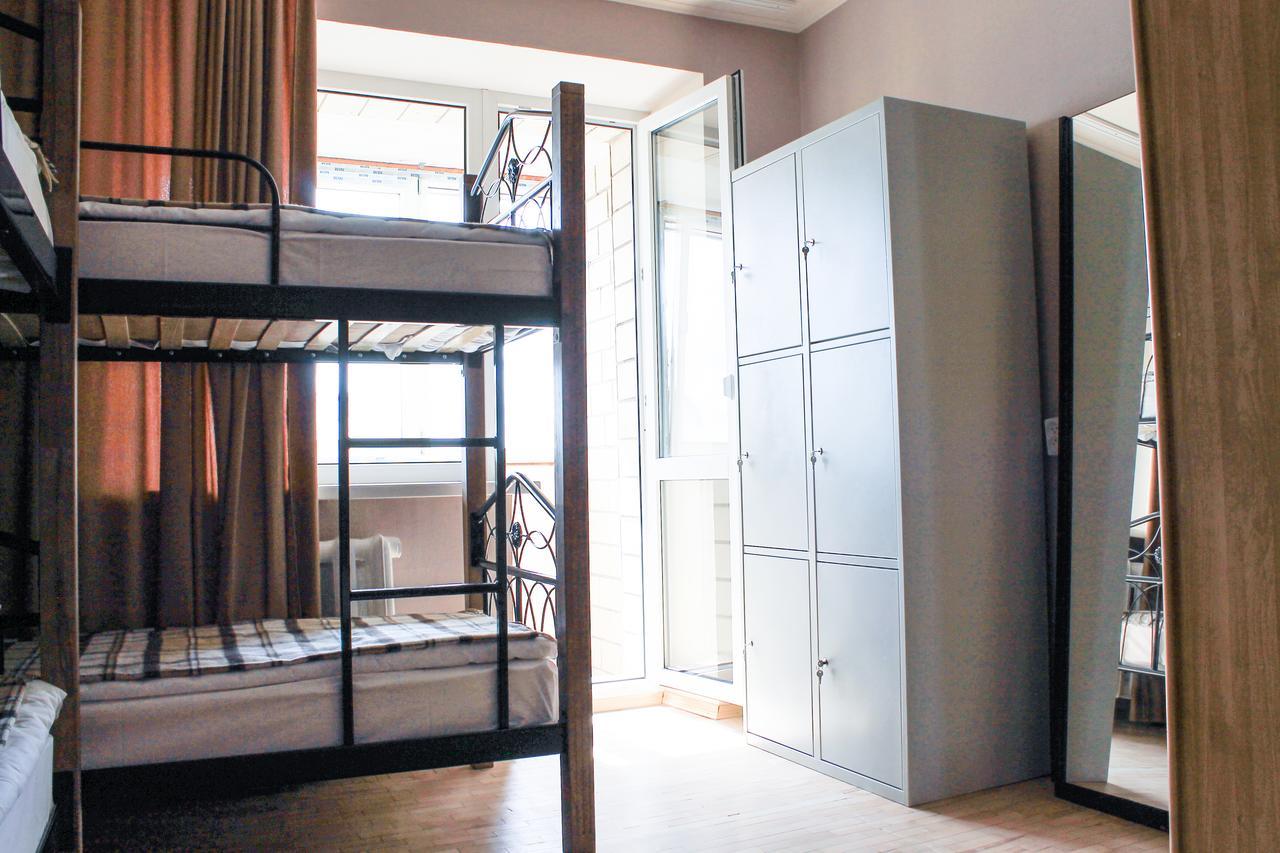 קייב A&S Hostel Minskiy מראה חיצוני תמונה